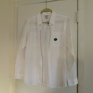 NWT LL Bean seersucker women’s button down shirt